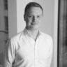 An image of , AI, How retailers can embrace AI to build customer loyalty. 